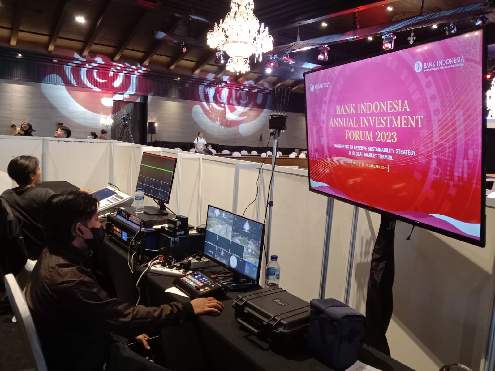 06023ccc-43e1-4162-a450-68a9d5bb660c