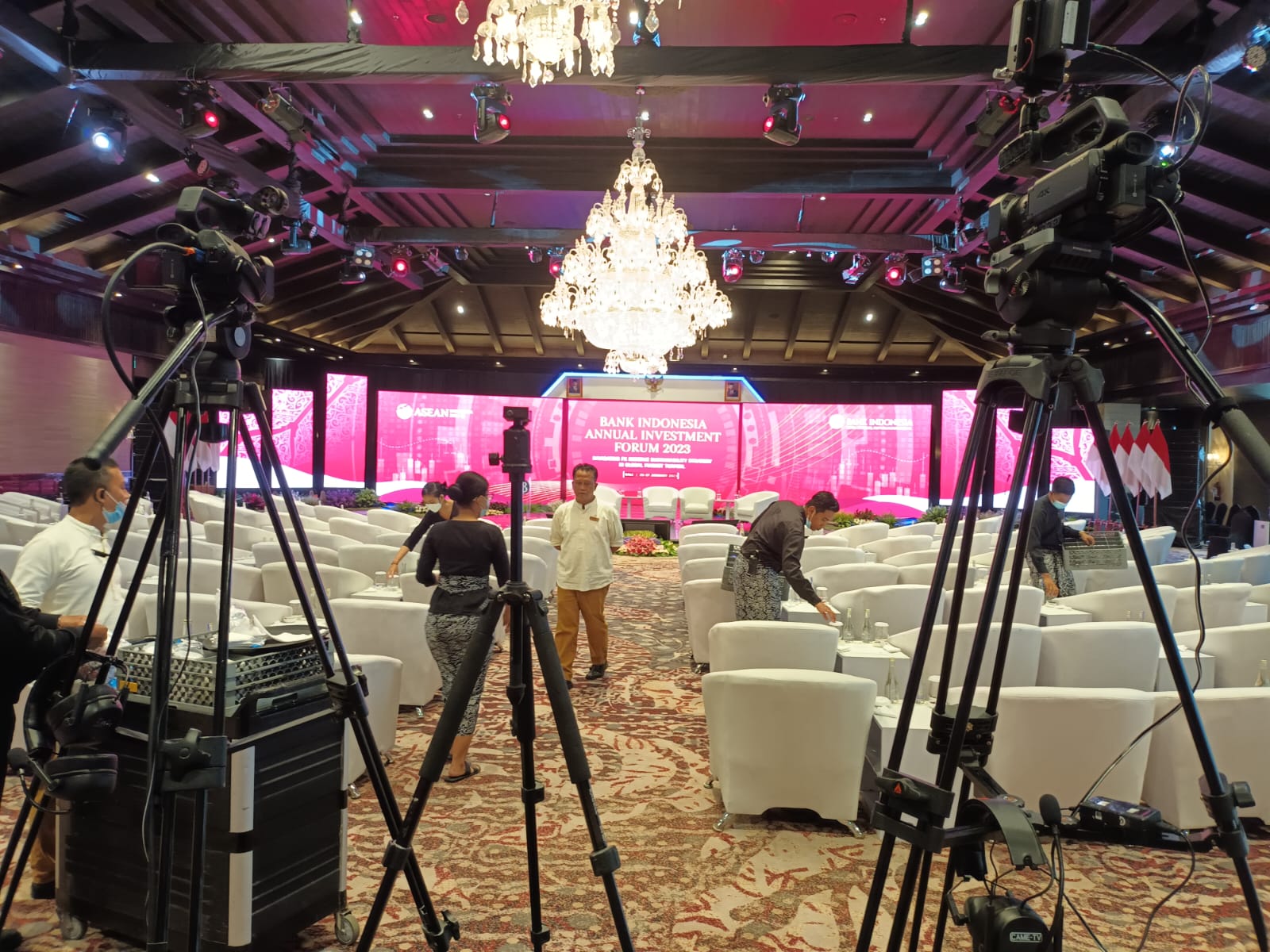 cc42a22b-457a-4d9a-a700-f208d5c87179